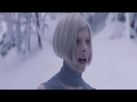 Aurora (NO) Runaway (HD)